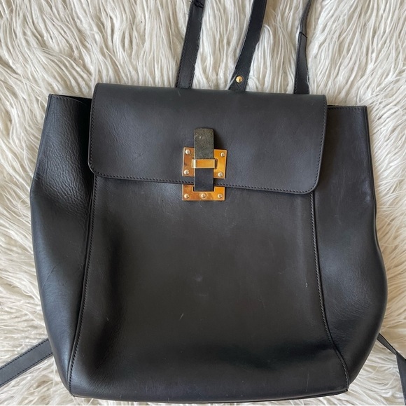 Sophie Hulme Black Leather Single Soft Flap Gold Tone Hardware Backpack main image 11